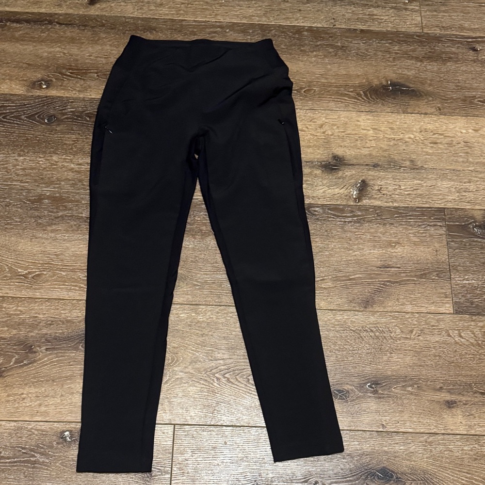 Avalanche black pants‎ small
